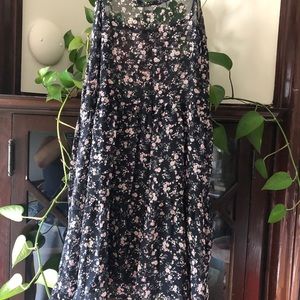 Boho chic flowery flirt